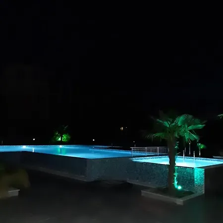 Amelia Sea ラヴダ